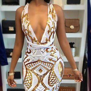 Sequined gold dress small size